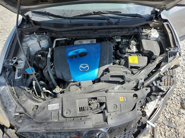 2013 MAZDA CX-5 Touring/GS — Engine bay