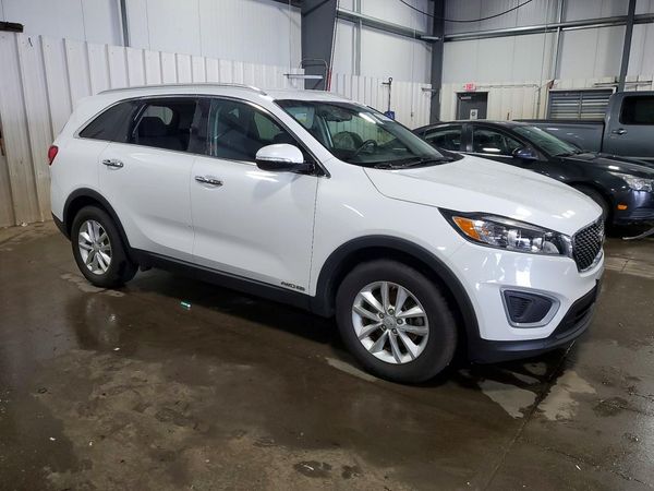 2016 KIA SORENTO