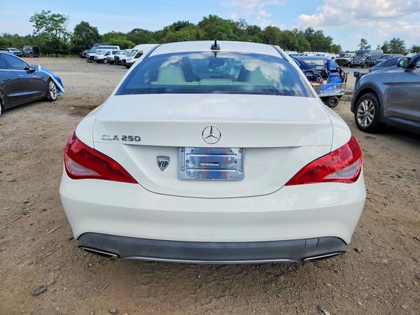 2017 MERCEDES-BENZ CLA