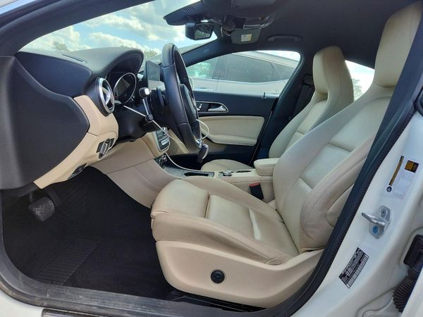 2017 MERCEDES-BENZ CLA