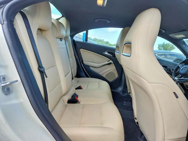 2017 MERCEDES-BENZ CLA