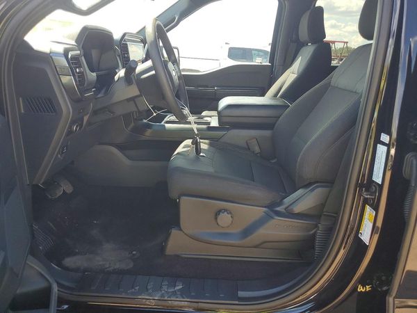2025 FORD F150 STX