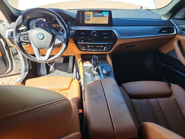 2017 BMW 530