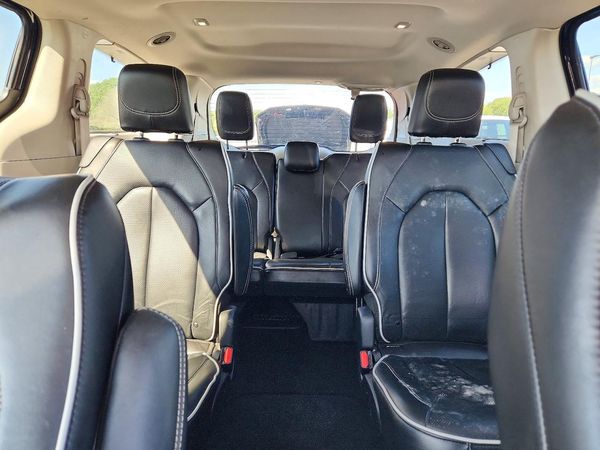 2024 CHRYSLER PACIFICA Limited