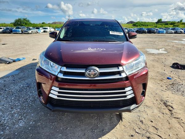 2018 TOYOTA HIGHLANDER