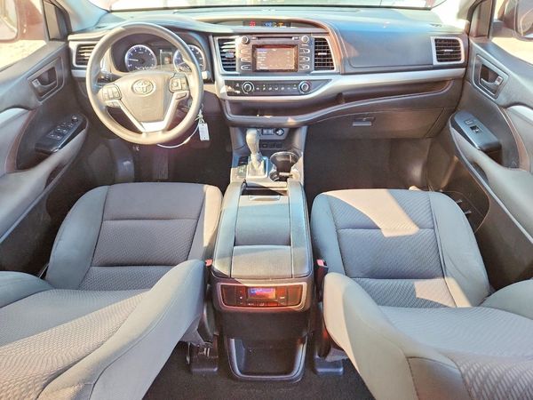 2018 TOYOTA HIGHLANDER