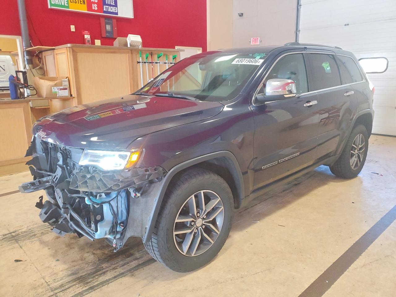 2017 JEEP GRAND CHEROKEE Limited