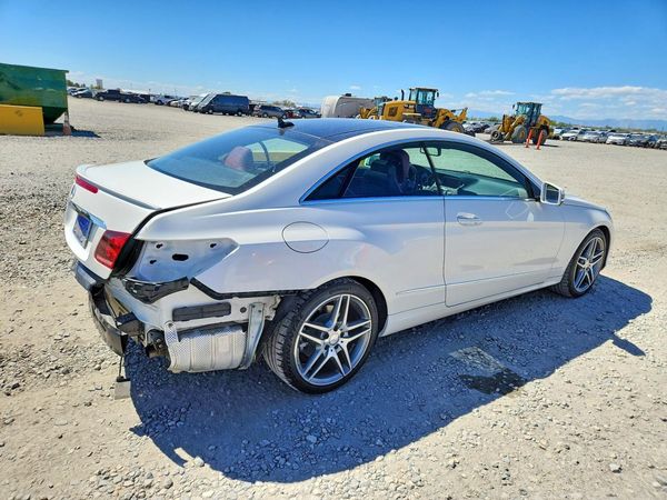 2014 MERCEDES-BENZ E