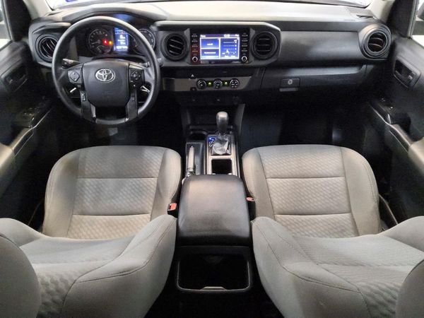2022 TOYOTA TACOMA SR5 — CKPT