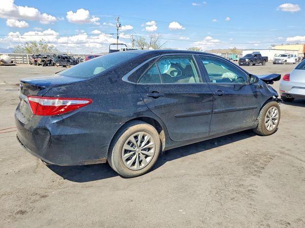 2017 TOYOTA CAMRY
