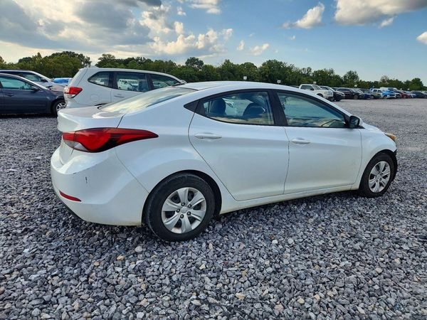 2016 HYUNDAI ELANTRA