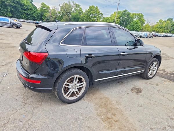2015 AUDI Q5