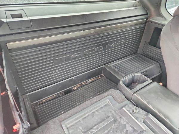 2025 TOYOTA TACOMA