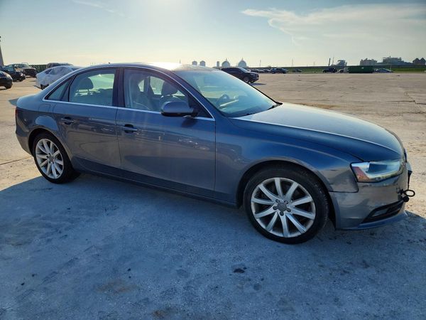 2013 AUDI A4 quattro Premium Plus