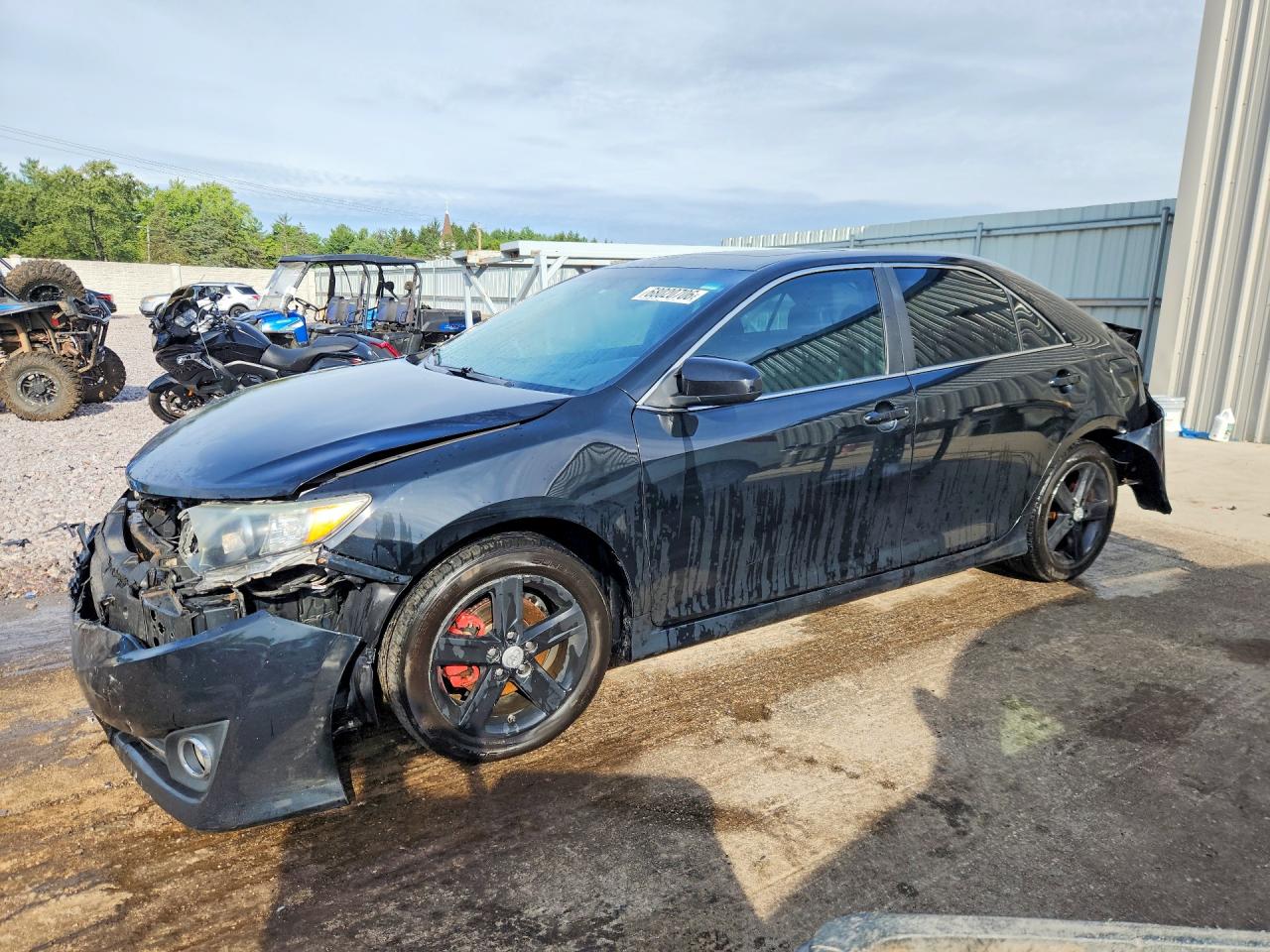 2014 TOYOTA CAMRY