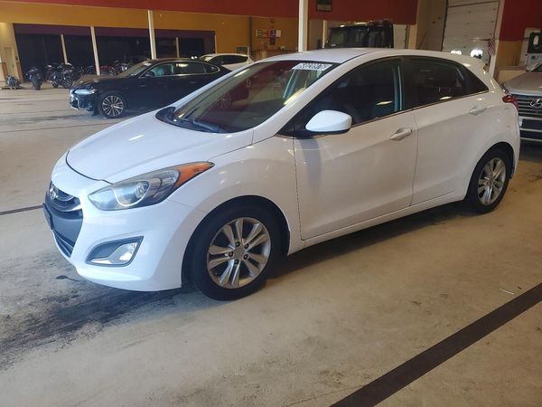 2014 HYUNDAI ELANTRA — DSFA — Front 3/4