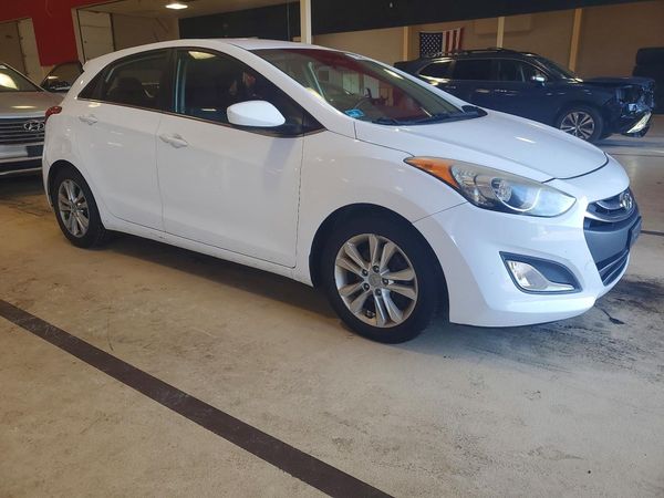 2014 HYUNDAI ELANTRA STD, Style, Tech — Passenger 3/4