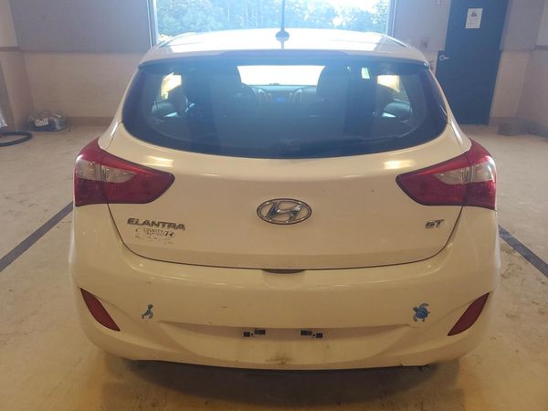 2014 HYUNDAI ELANTRA STD, Style, Tech — DIRR