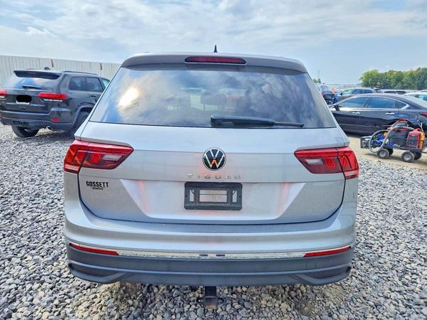 2022 VOLKSWAGEN TIGUAN S