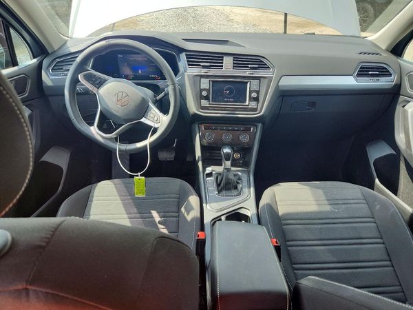 2022 VOLKSWAGEN TIGUAN S