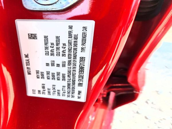 2022 TESLA MODEL 3