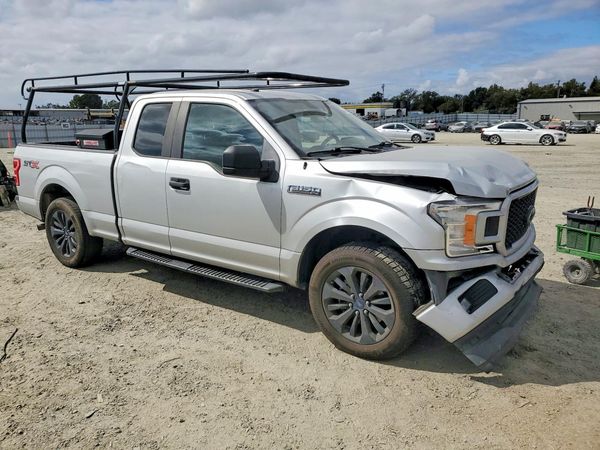 2018 FORD F150 — Passenger 3/4