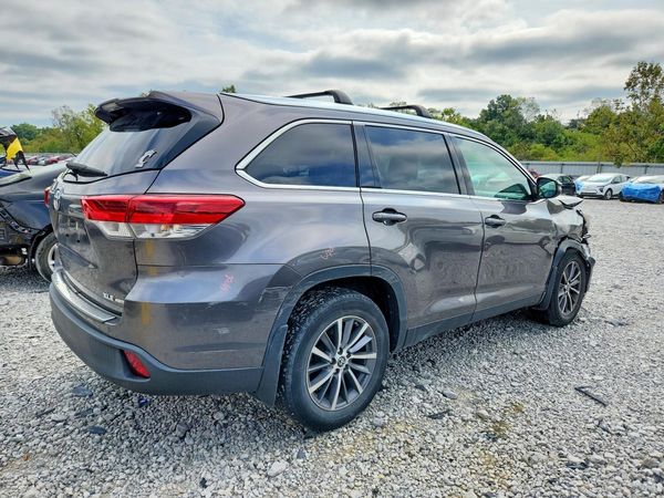 2019 TOYOTA HIGHLANDER SE/XLE