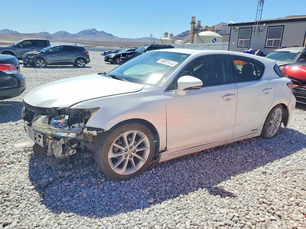 2013 LEXUS CT