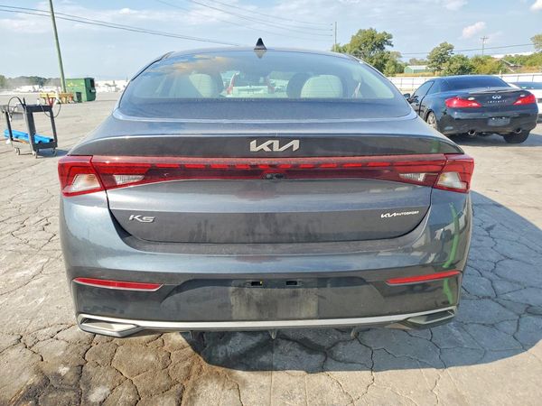 2022 KIA K5