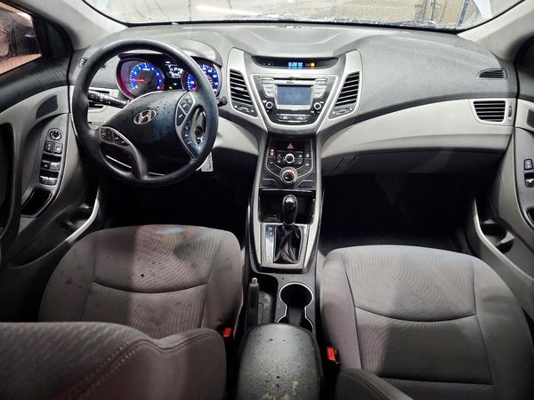 2015 HYUNDAI ELANTRA GLS(Middle)