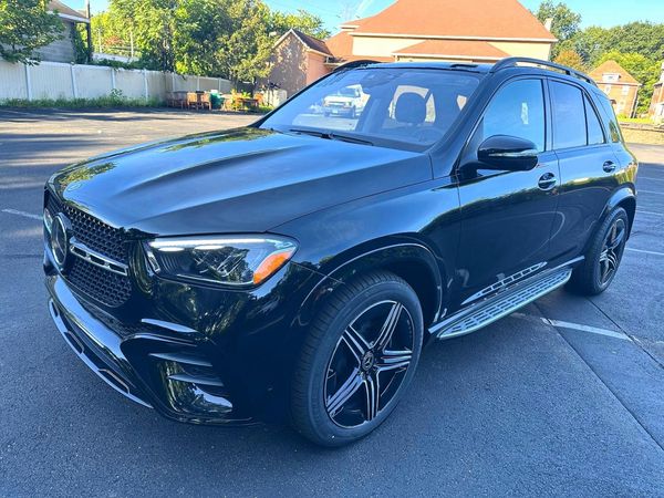 2026 MERCEDES-BENZ GLE