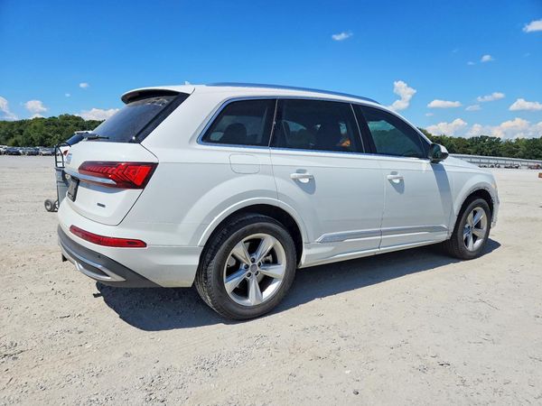 2020 AUDI Q7 quattro Premium
