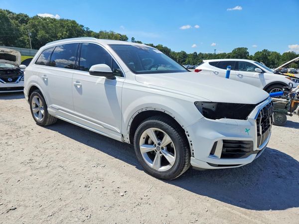 2020 AUDI Q7 quattro Premium