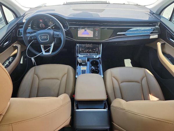 2020 AUDI Q7 quattro Premium
