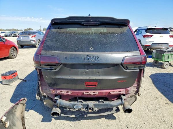 2016 JEEP GRAND CHEROKEE SRT