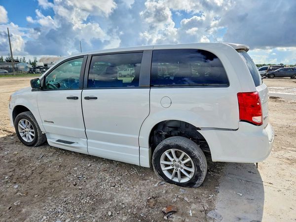 2019 DODGE GRAND CARAVAN SE