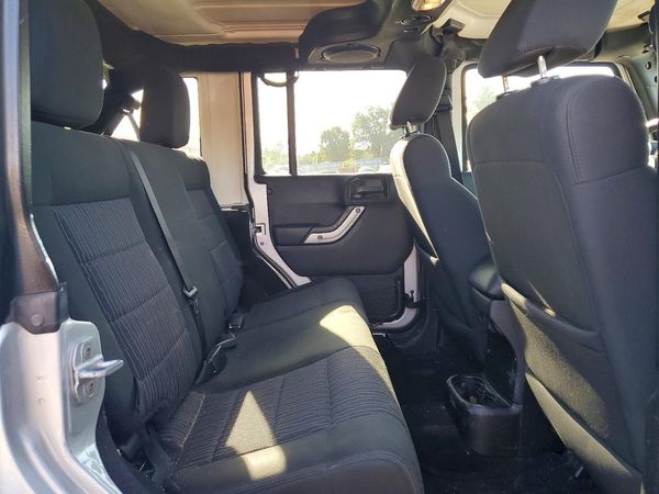2012 JEEP WRANGLER Sahara