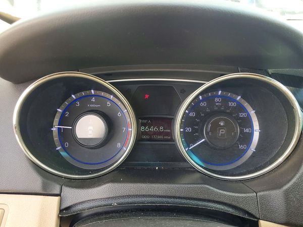 2013 HYUNDAI SONATA