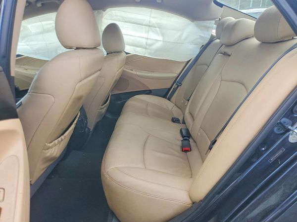 2013 HYUNDAI SONATA