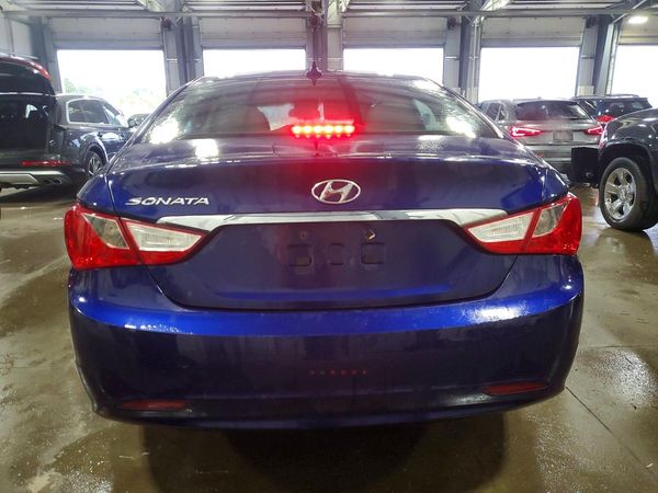 2012 HYUNDAI SONATA