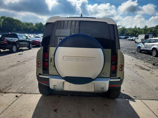 2022 LAND ROVER DEFENDER 110 S