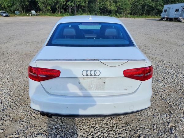 2015 AUDI A4