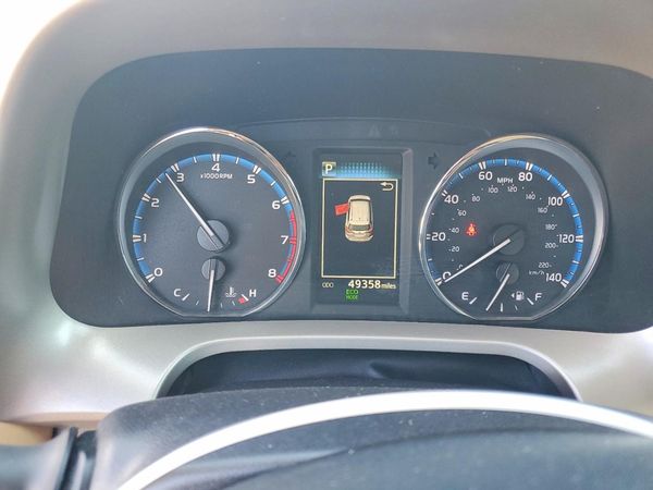 2016 TOYOTA RAV4 XLE (M Grade)