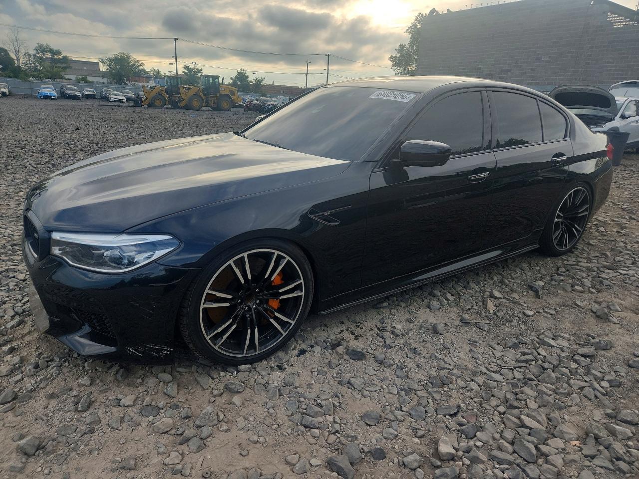 2018 BMW M5 — Front 3/4