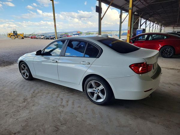 2013 BMW 320 SA