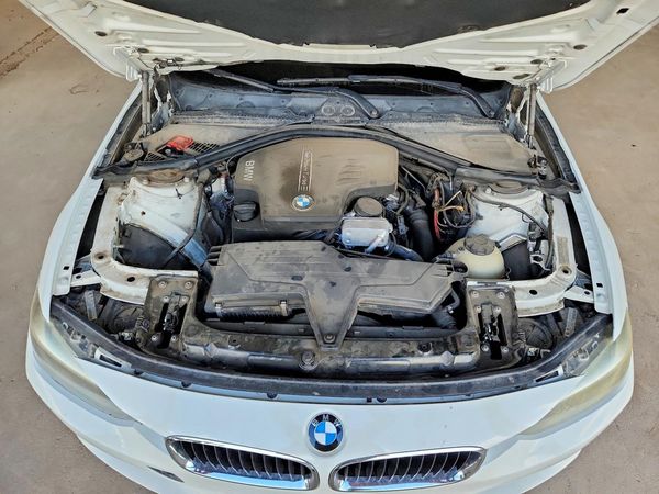 2013 BMW 320 SA