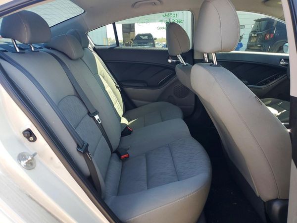 2014 KIA FORTE LX