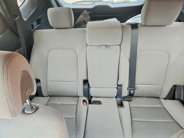 2016 HYUNDAI SANTA FE Base