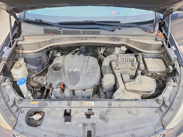 2016 HYUNDAI SANTA FE Base