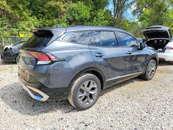 2023 KIA SPORTAGE